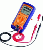 Multimetro y analizador Digital ACTRON CP7677 para automoviles.